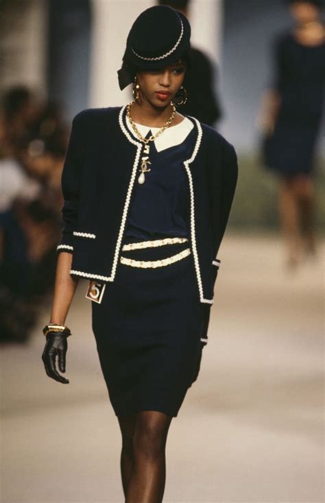 chanel classic outfit|famous chanel outfits.